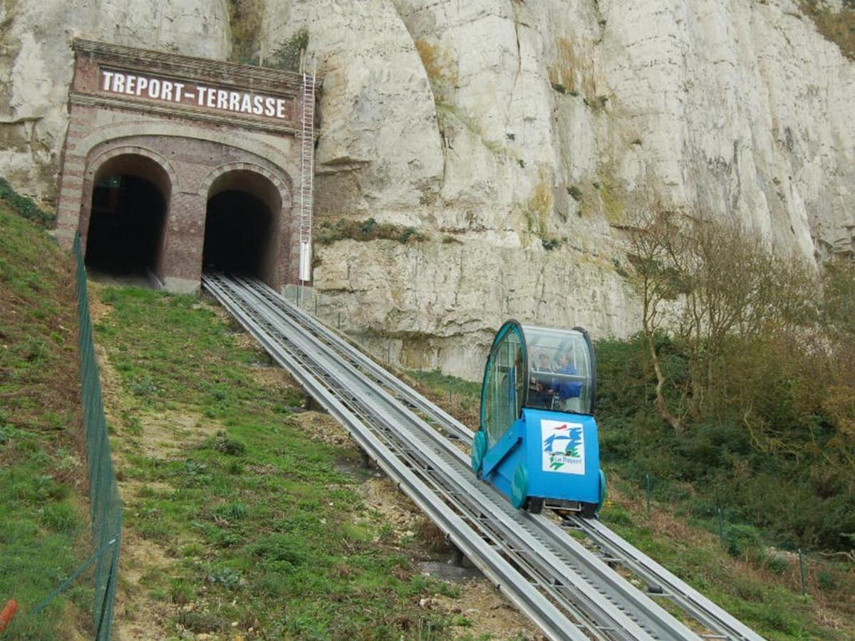 Le Cormoran Panzió Le Tréport Kültér fotó